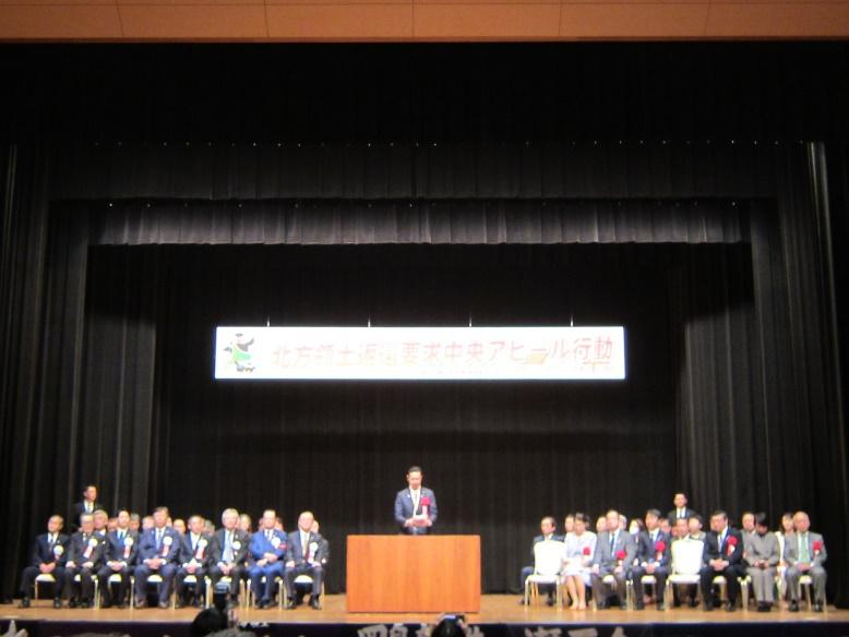 �A�s�[���s�i�̗l�q